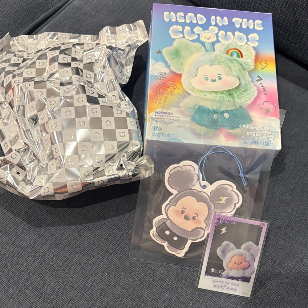 Head in the Clouds Plush (CONFIRMED) THUNDER CLOUD